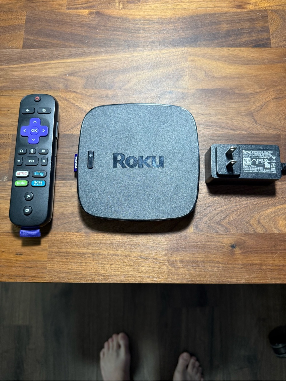 Roku 4660 x Ultra Streaming Player with Purple-Accent Remote and Black Unit